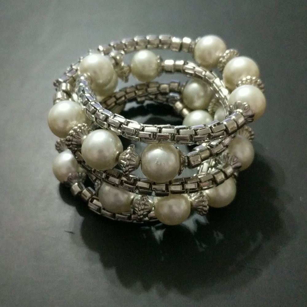 Silver Tone Faux Pearl Multi Wrap Bauble Bracelet - Picture 3 of 3